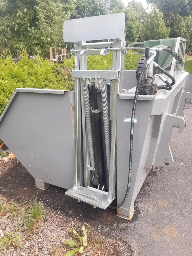 LIFT, HYDRAULISK, ENKELVIRKENDE