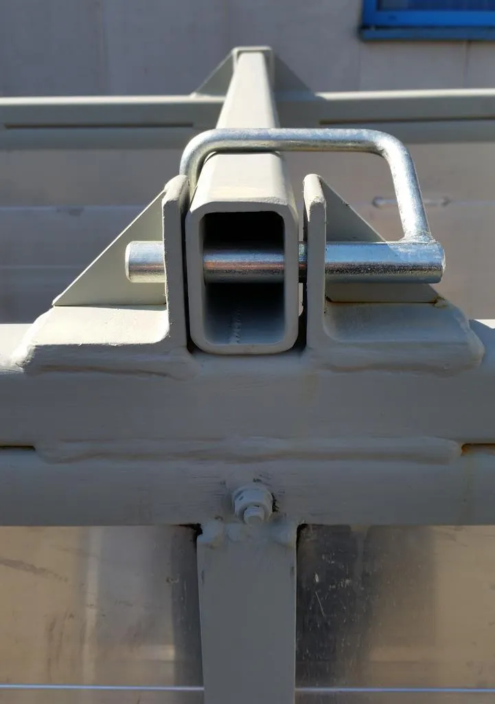 STEMPLINGSKASSE, LÅS FOR TRAVERS