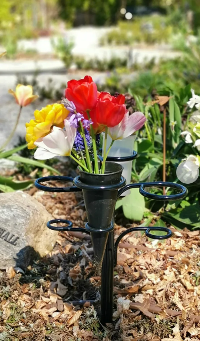 MINNELUND LYS OG VASEHOLDER (4) SPIRA